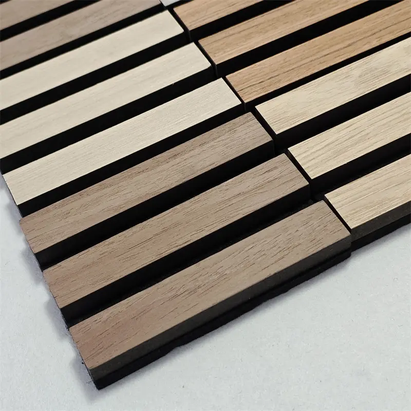 Panel dinding slat akustik